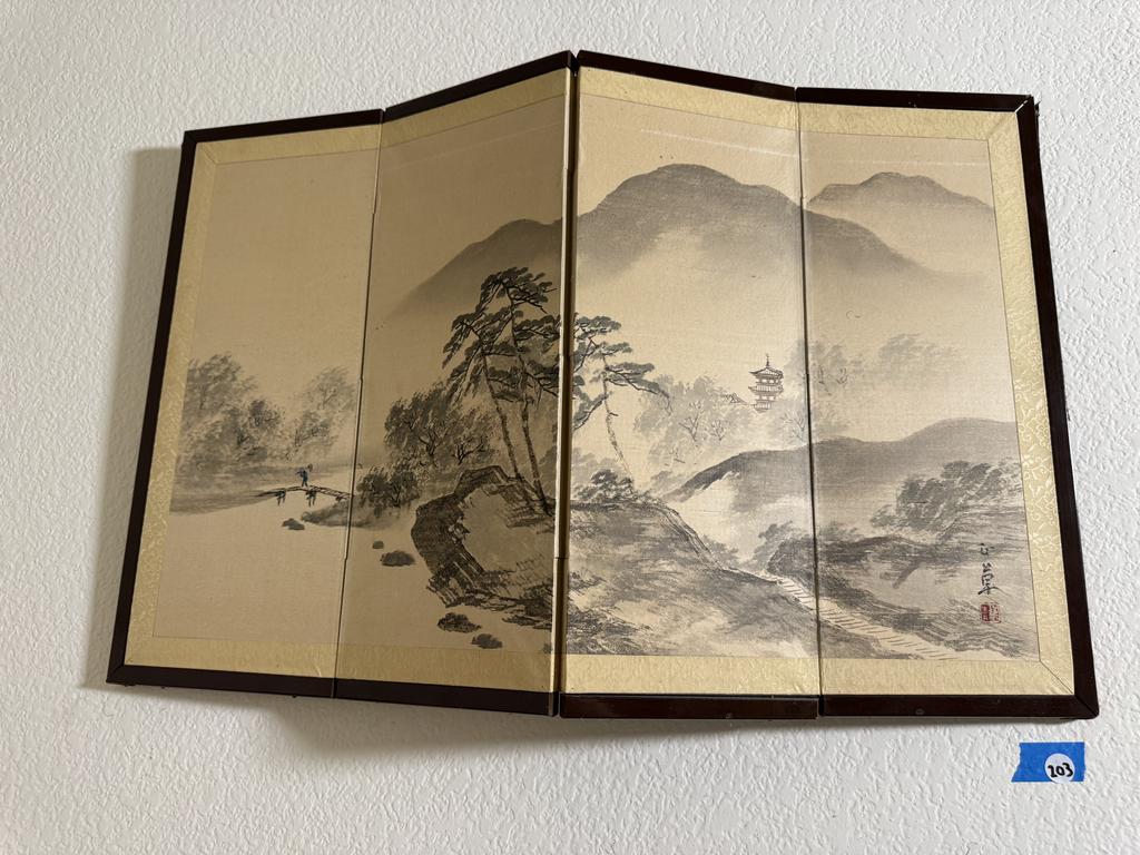 Japanese Collectibles Online Auction: Asian Art & More