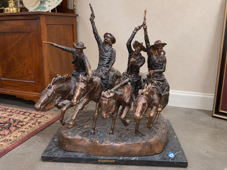 Burlwood and Collectibles Auction – November 14